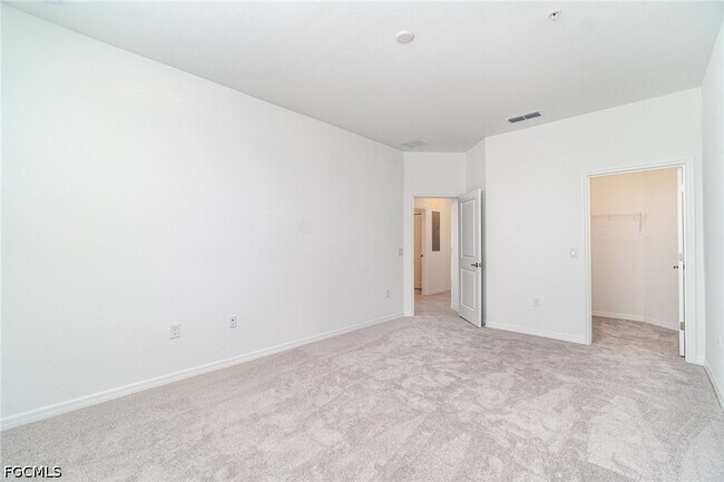 Building Photo - 15194 Bluffton Ln