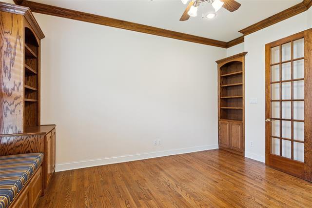 Building Photo - 820 Deer Hollow Blvd