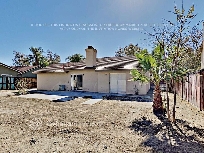 Building Photo - 14776 Sequoia Ave