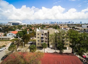 Building Photo - Flagler Apartments