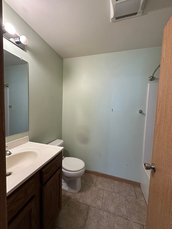 Building Photo - 5818 Wheatland Dr SW