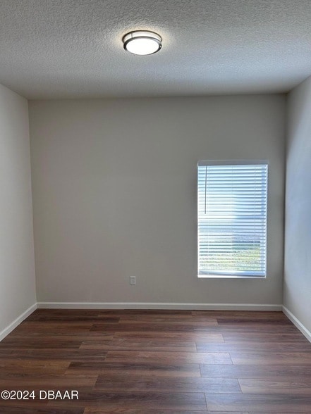 Building Photo - 1948 Yellowfin Dr