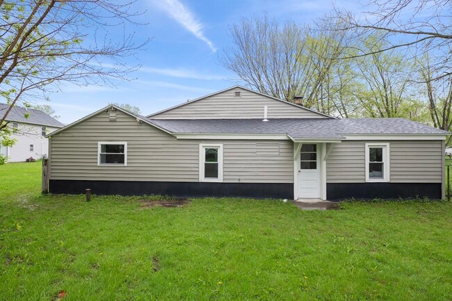 Building Photo - 6429 Wembridge Dr