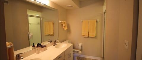Building Photo - 273 Robin Hood Cir