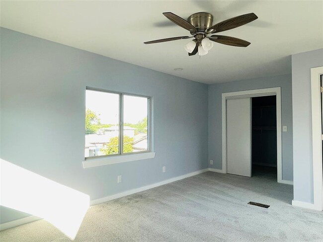 Building Photo - 1032 Hoke Smith Dr