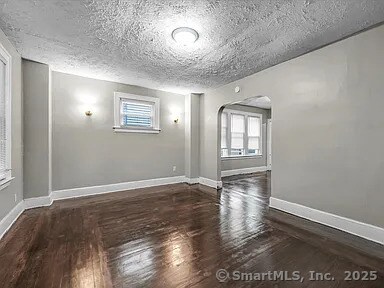 Building Photo - 80 Shepard St