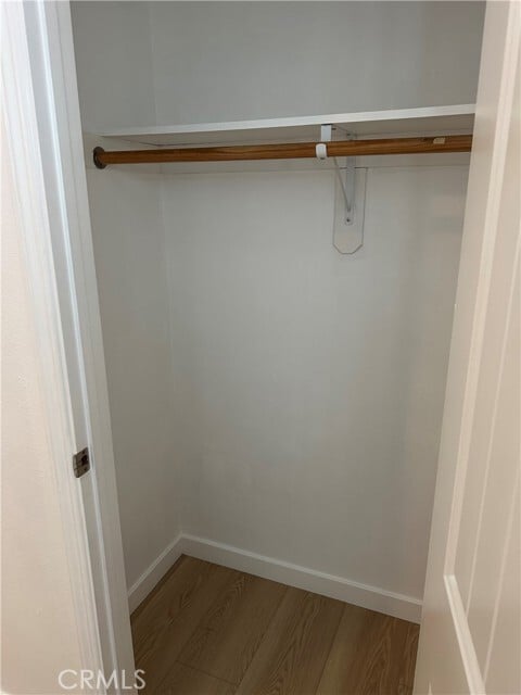 Building Photo - 956 E 43rd St