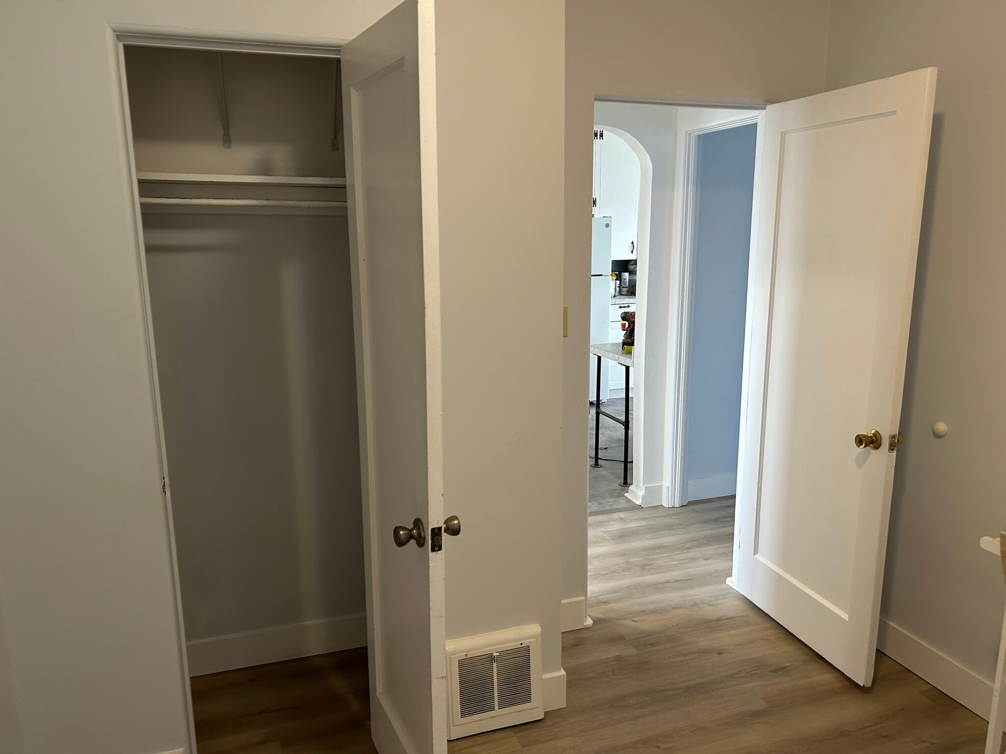 Building Photo - 355 W 200 N