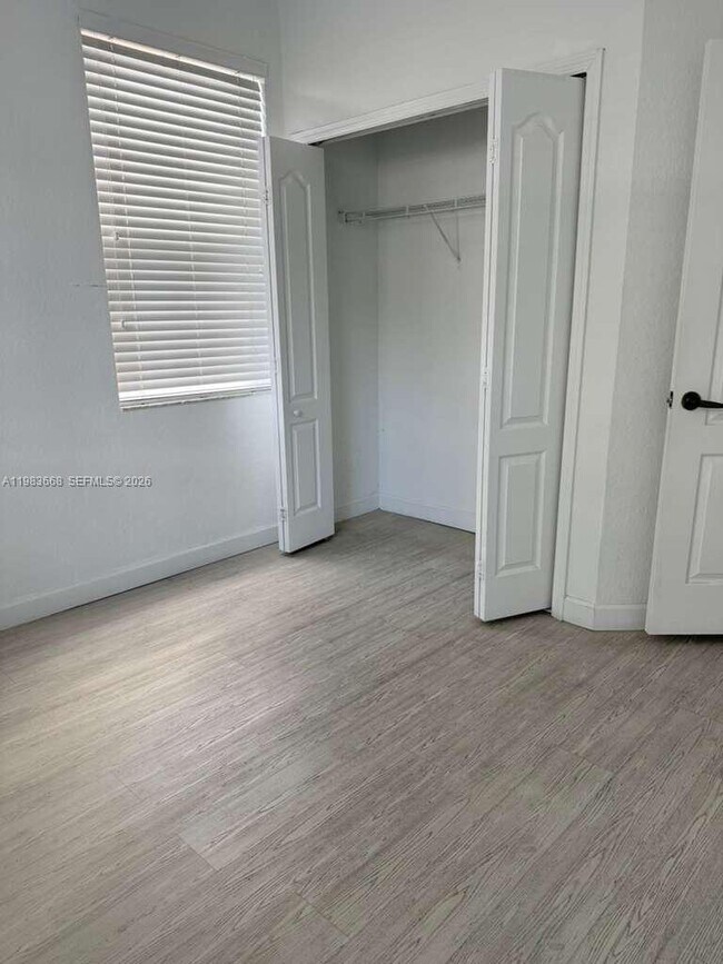 Building Photo - 8683 NW 109th Ct