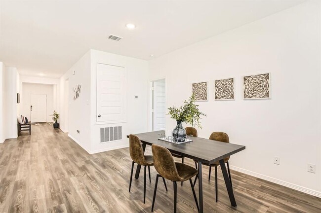 Building Photo - 25617 Microstar Wy