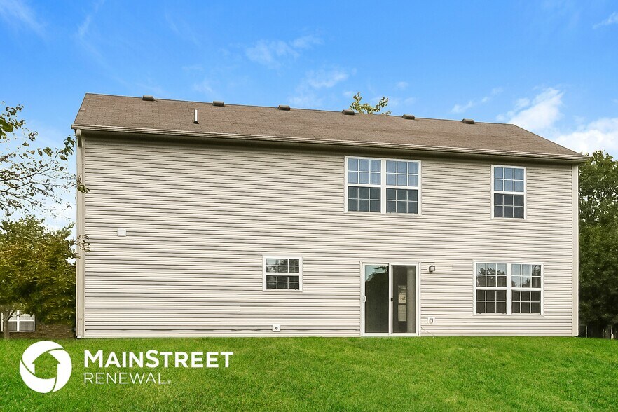 Building Photo - 265 E Pine Ridge Dr