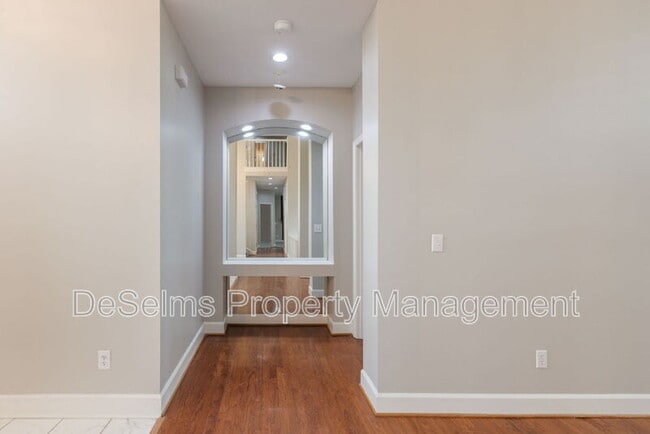Building Photo - 1012 Beech Tree Ln