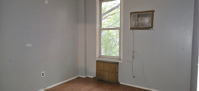 Building Photo - 4528 Brown St