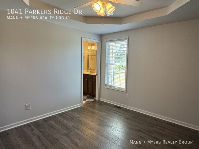 Building Photo - 1041 Parkers Ridge Dr