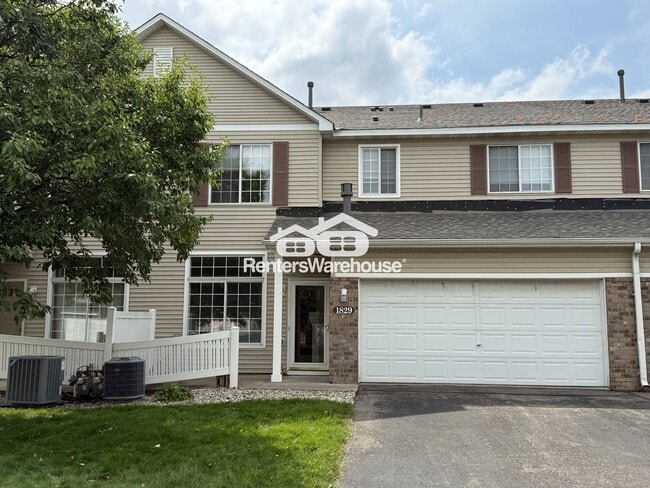 Building Photo - 1829 Pintail Ave