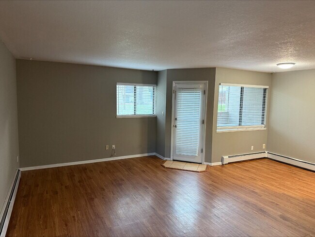 Building Photo - Beautiful 2 Bed 2 Bath in the heart of Boulder!