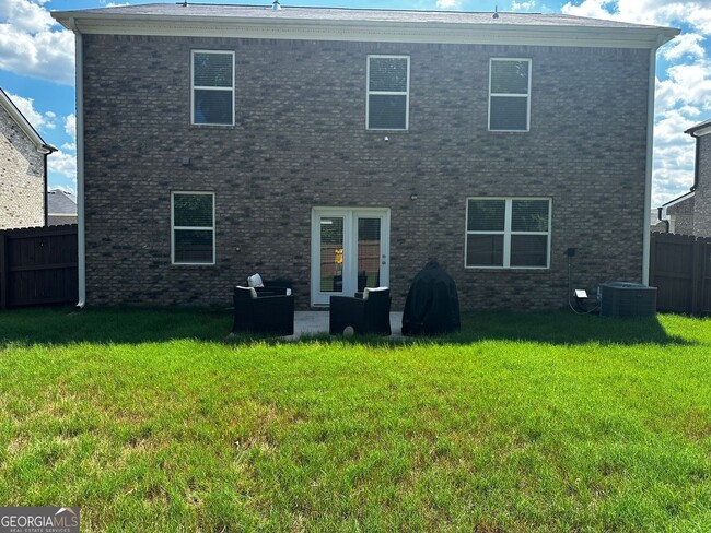 Building Photo - 367 Broder Farms Dr