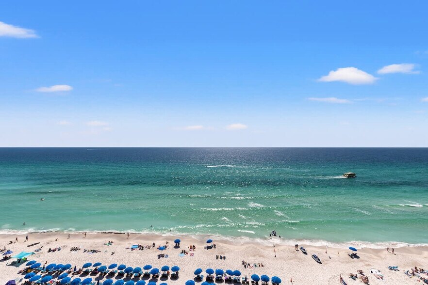 Building Photo - 5115 Gulf Dr