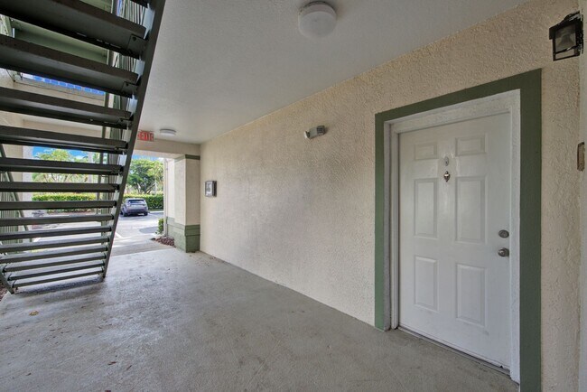 Building Photo - 23710 Walden Center Dr
