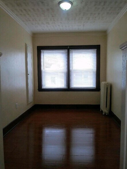 Interior Photo - Whitestone Manor Apartments