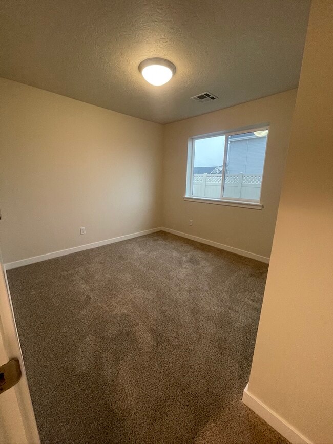 Building Photo - 1581 Witt St