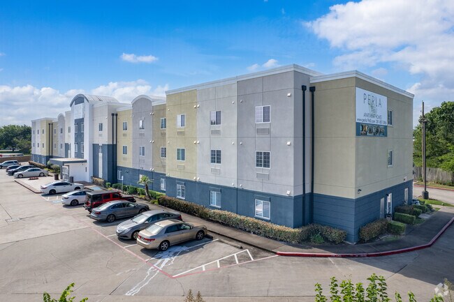 Primary Photo - Perla 1960 (New)