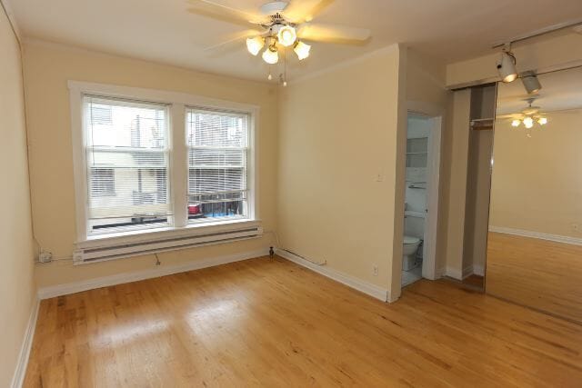 Building Photo - 457 W Melrose St