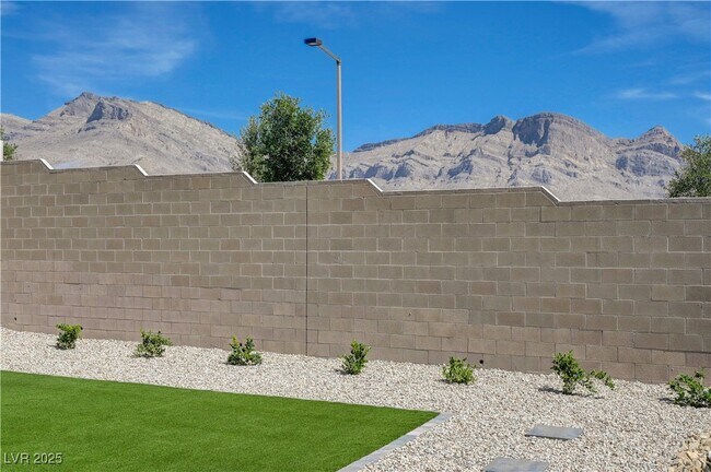Building Photo - 12470 Madison Pk Pl