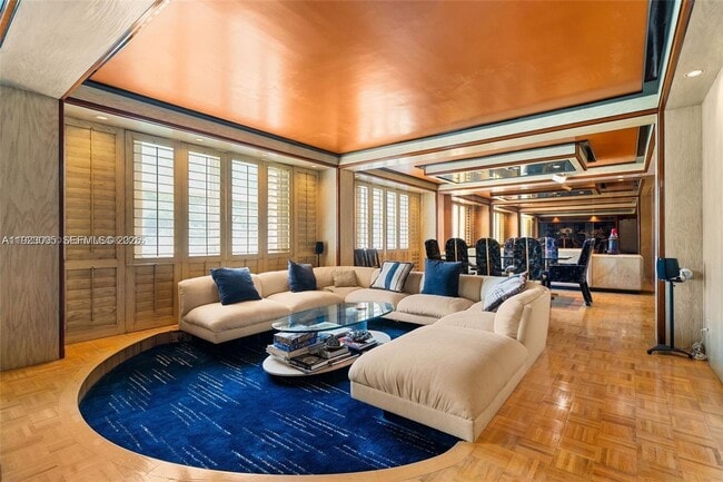 Building Photo - 11111 Biscayne Blvd