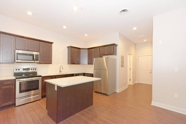 Primary Photo - 101 Nott Terrace