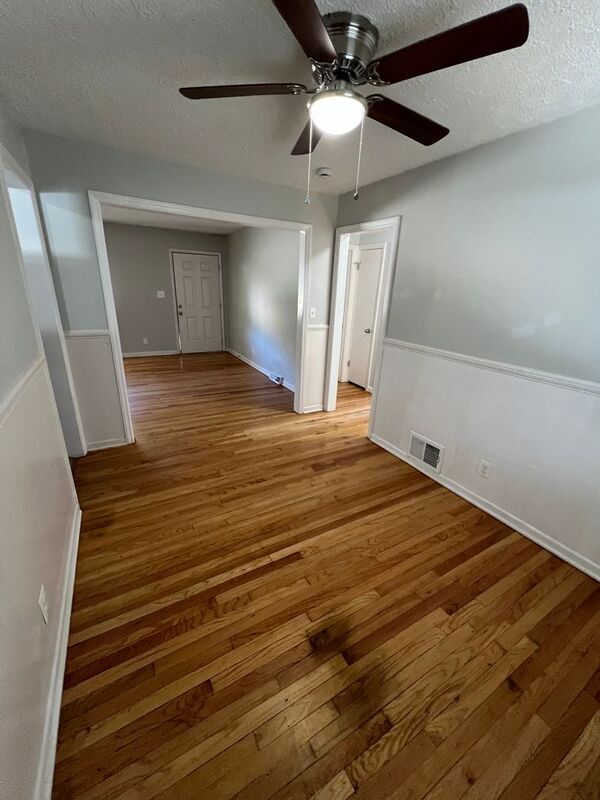 Building Photo - 6008 S Benton Ave