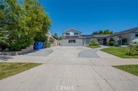 Building Photo - 10946 Etiwanda Ave