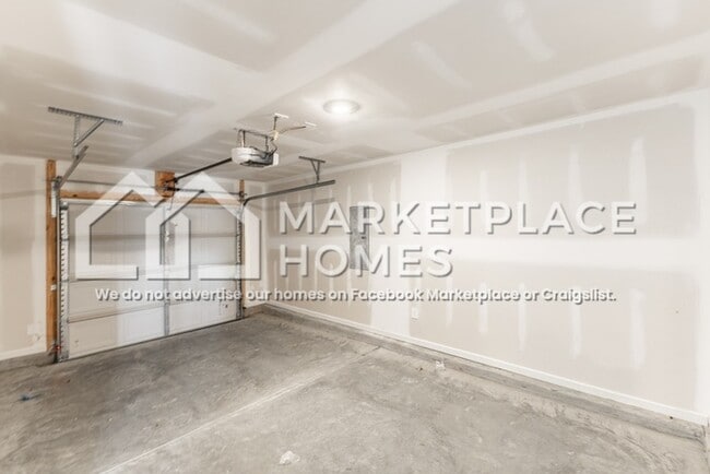Building Photo - 4129 Hudson Ct SW