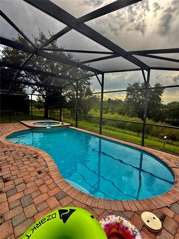 Building Photo - 348 Lake Davenport Cir