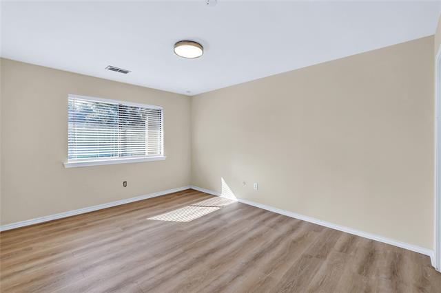 Building Photo - 2640 Custer Pkwy