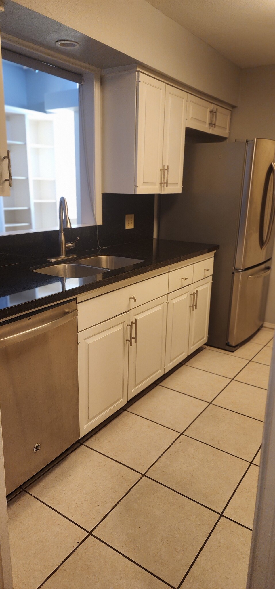 Building Photo - 500 Wichita Ave