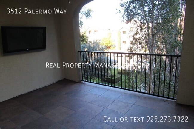 Building Photo - 3512 Palermo Way
