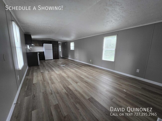 Building Photo - 252 S Blackwood Dr