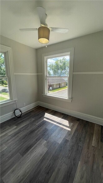 Building Photo - 401 N McKean St