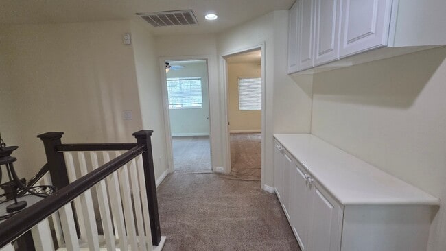 Building Photo - Must See This Beautiful 3/2.5 Townhome "Ke Noho Kai" at Ocean Pointe.