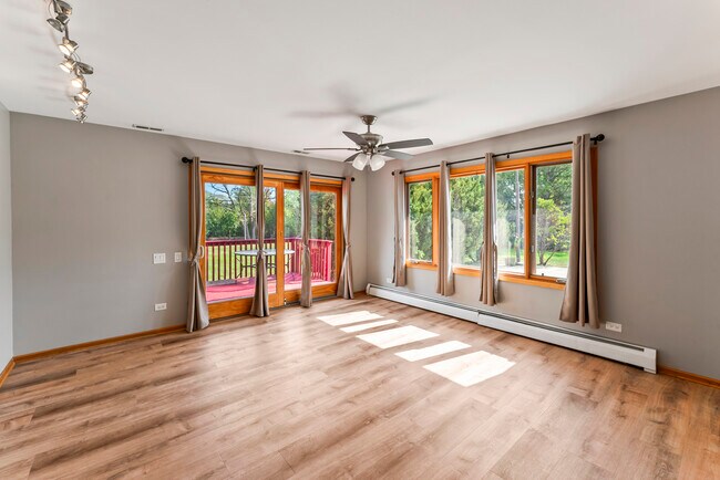 Building Photo - 2226 Shannondale Dr