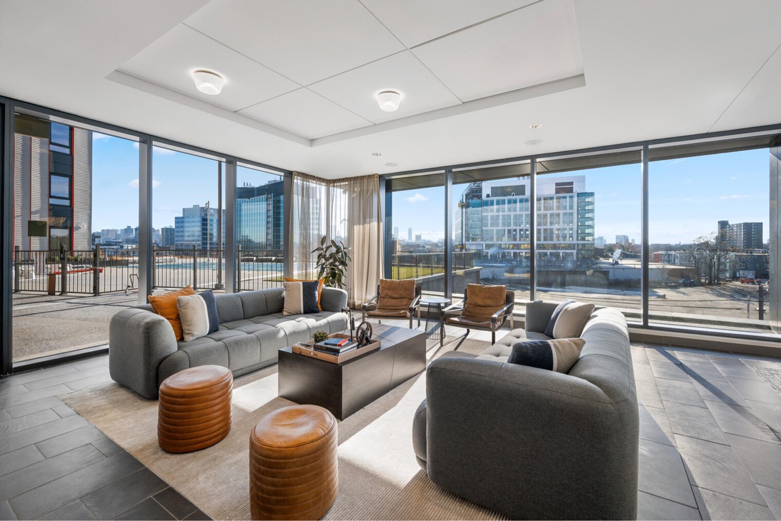 Building Photo - 270 Harvard St