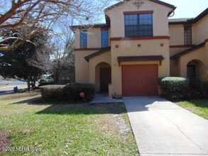 Building Photo - 450 Honeycomb Way