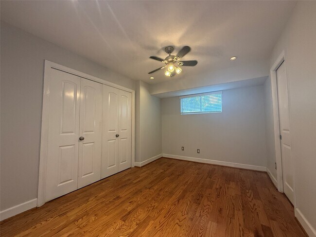 Building Photo - 1447 Heights Blvd