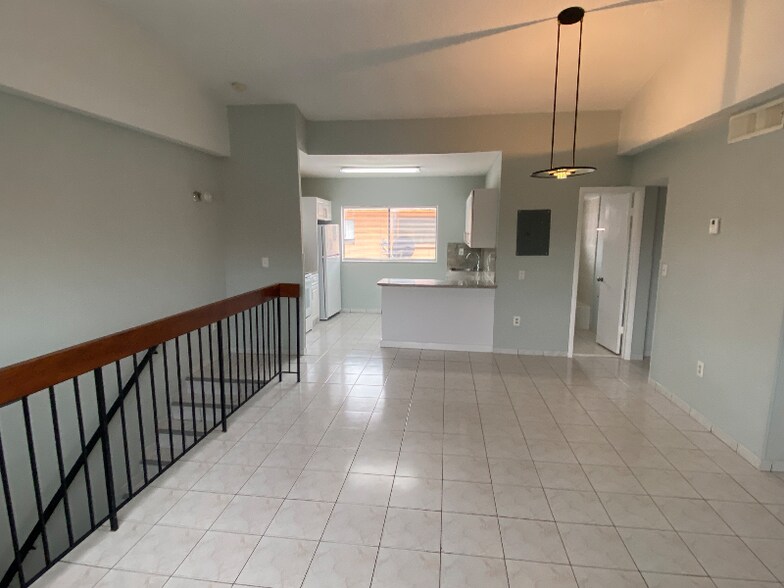 Primary Photo - 6370 W 27th Ct