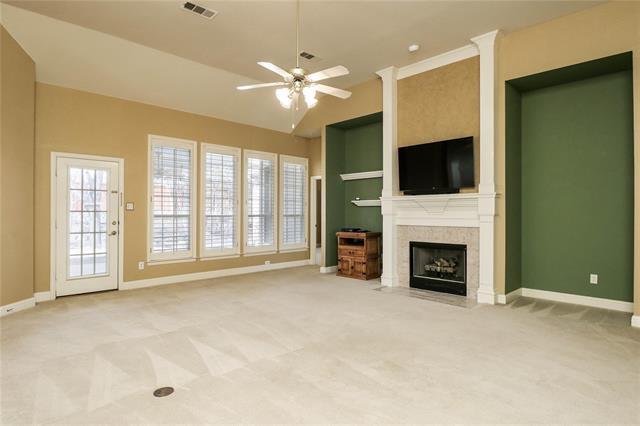 Building Photo - 717 Summerfield Dr