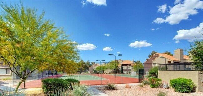 Building Photo - 5038 S Rainbow Blvd