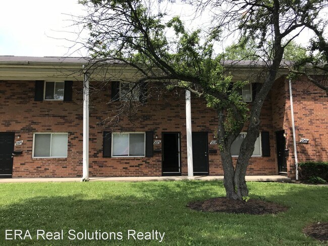 Primary Photo - 2289 Courtright Rd