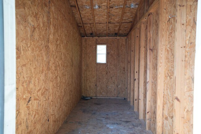 Building Photo - $250 Mo Off Special - Historic area - China Grove- 1 bed,1bath Unit