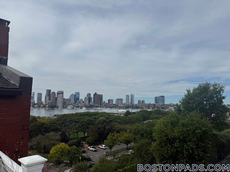 Building Photo - 1 Brigham St